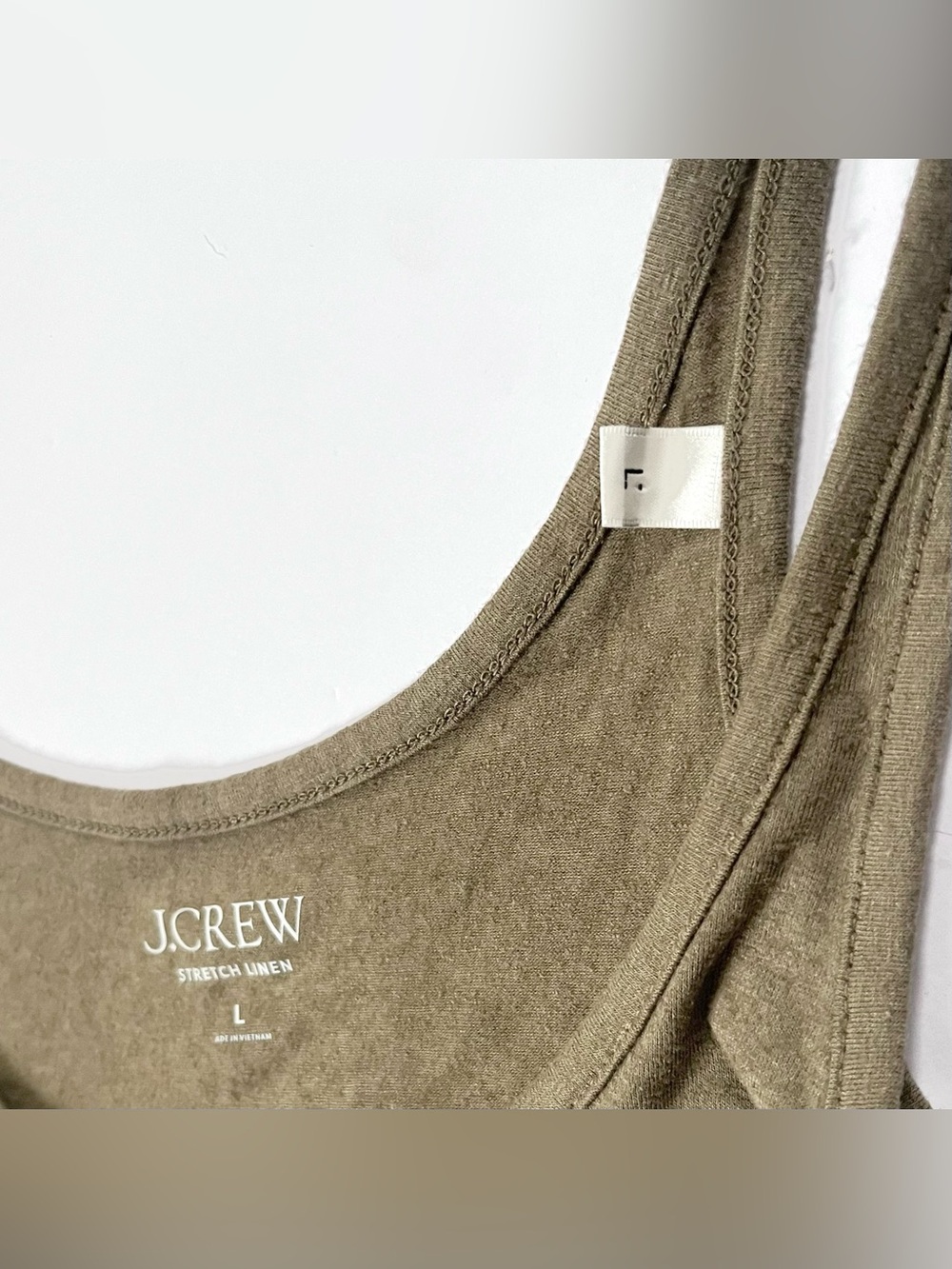 New J. Crew Women’s Stretch Linen Blend Henley Tank Top in Olive Green (Large) - Picture 5 of 8